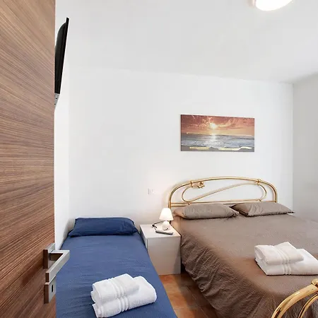 Maison Etoile - Sole *